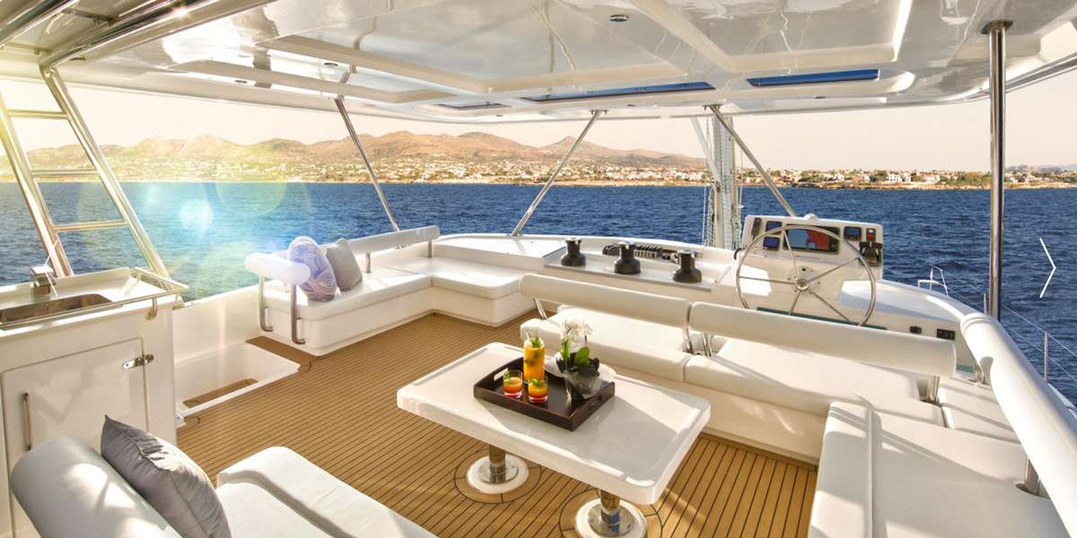 Crewed Catamaran PROMISCUOUS photo 4