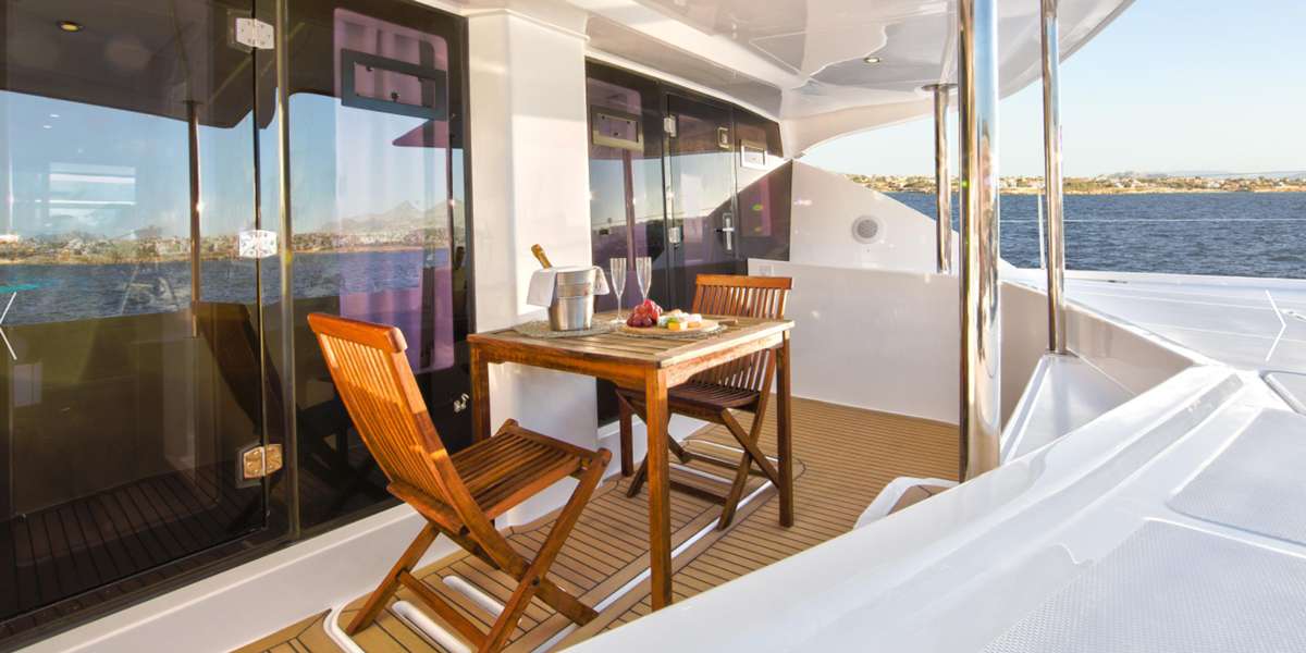 Crewed Catamaran PROMISCUOUS photo 5