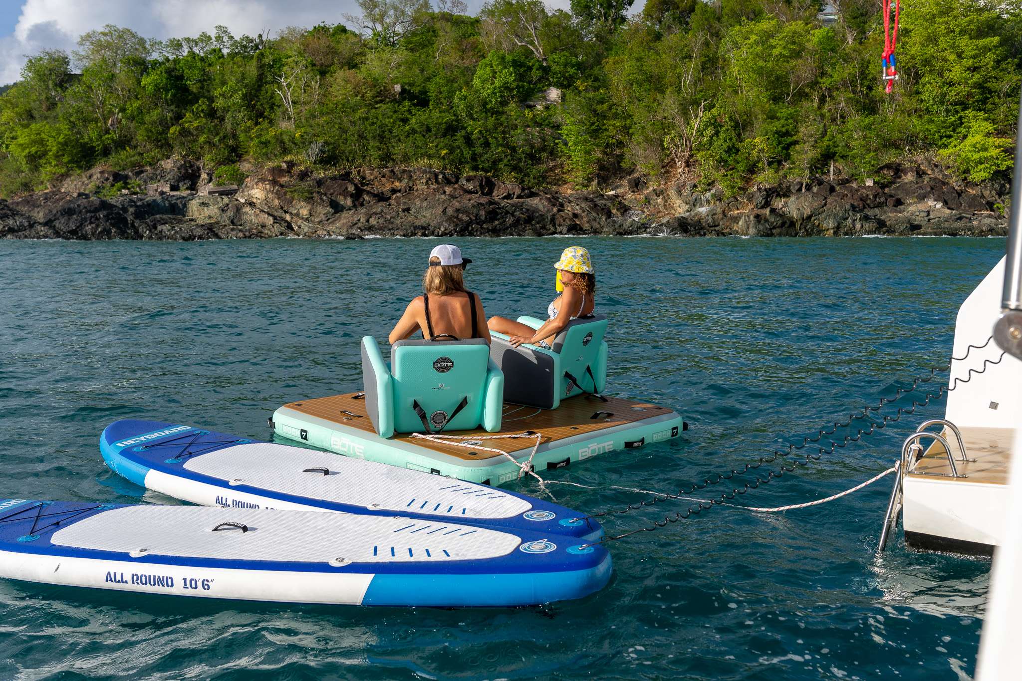 Crewed Catamaran PURA VIDA photo 3
