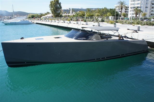 Crewed Motor Yacht PURE DUTCH photo 4