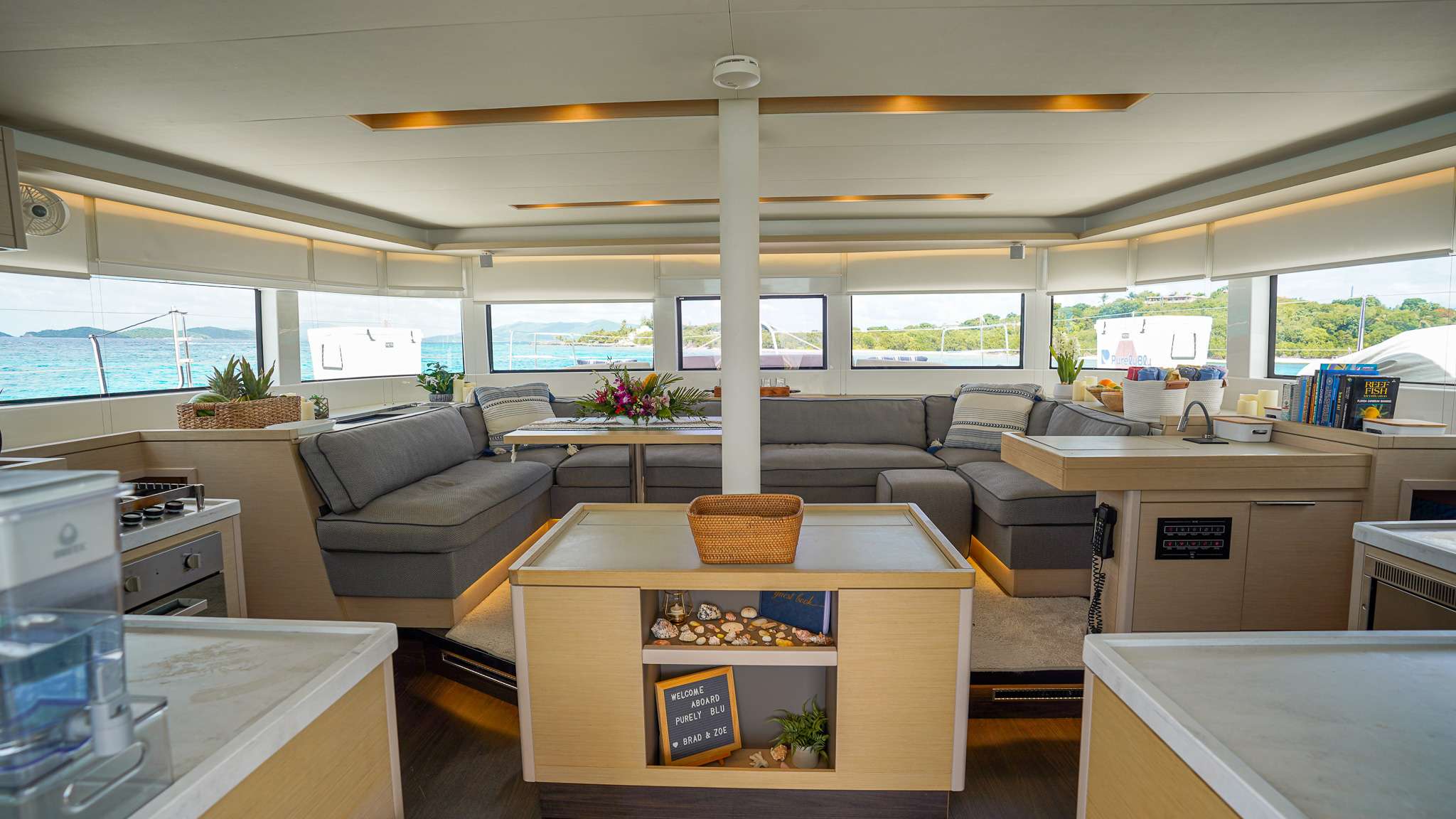 Crewed Catamaran PURELYBLU photo 6