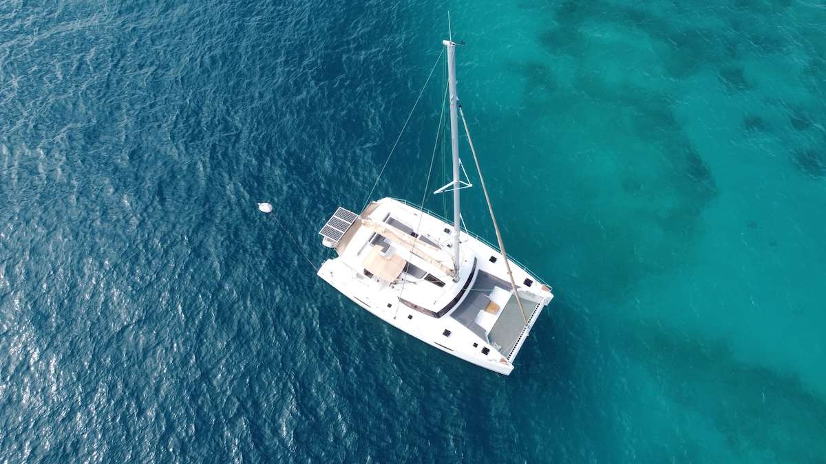 Crewed Catamaran PURPOSE photo 3