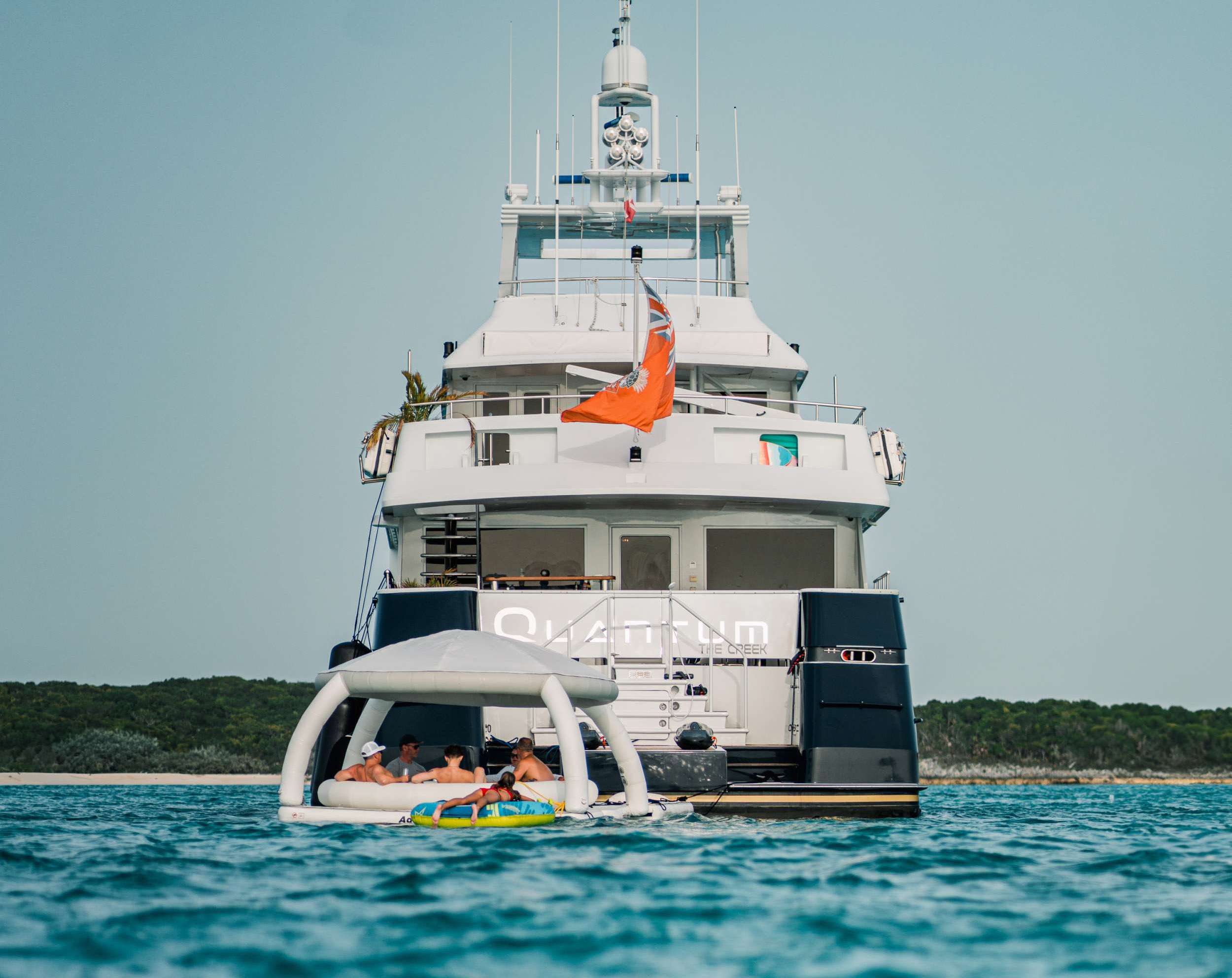Crewed Motor Yacht QUANTUM photo 3