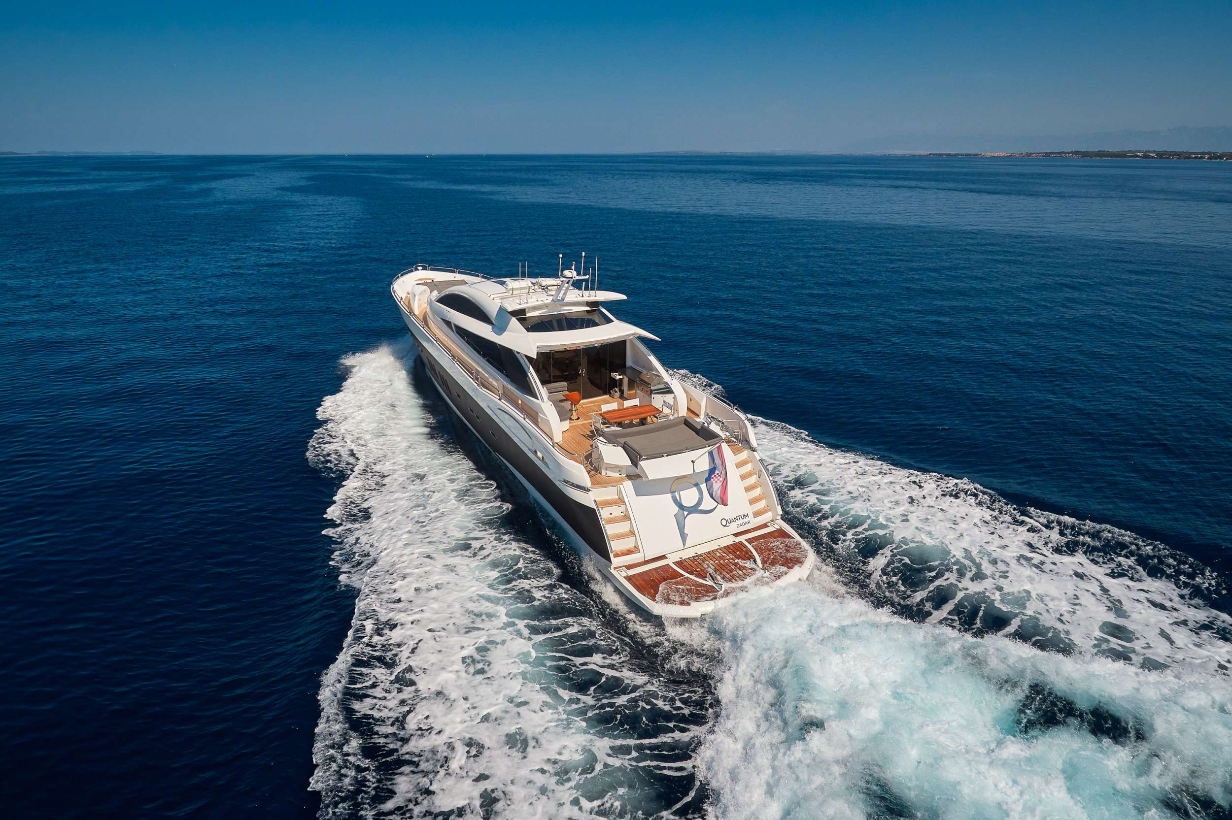 Crewed Motor Yacht QUANTUM photo 3