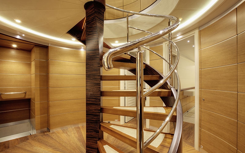 Luxury Crewed Motor Yacht QUARANTA photo 6