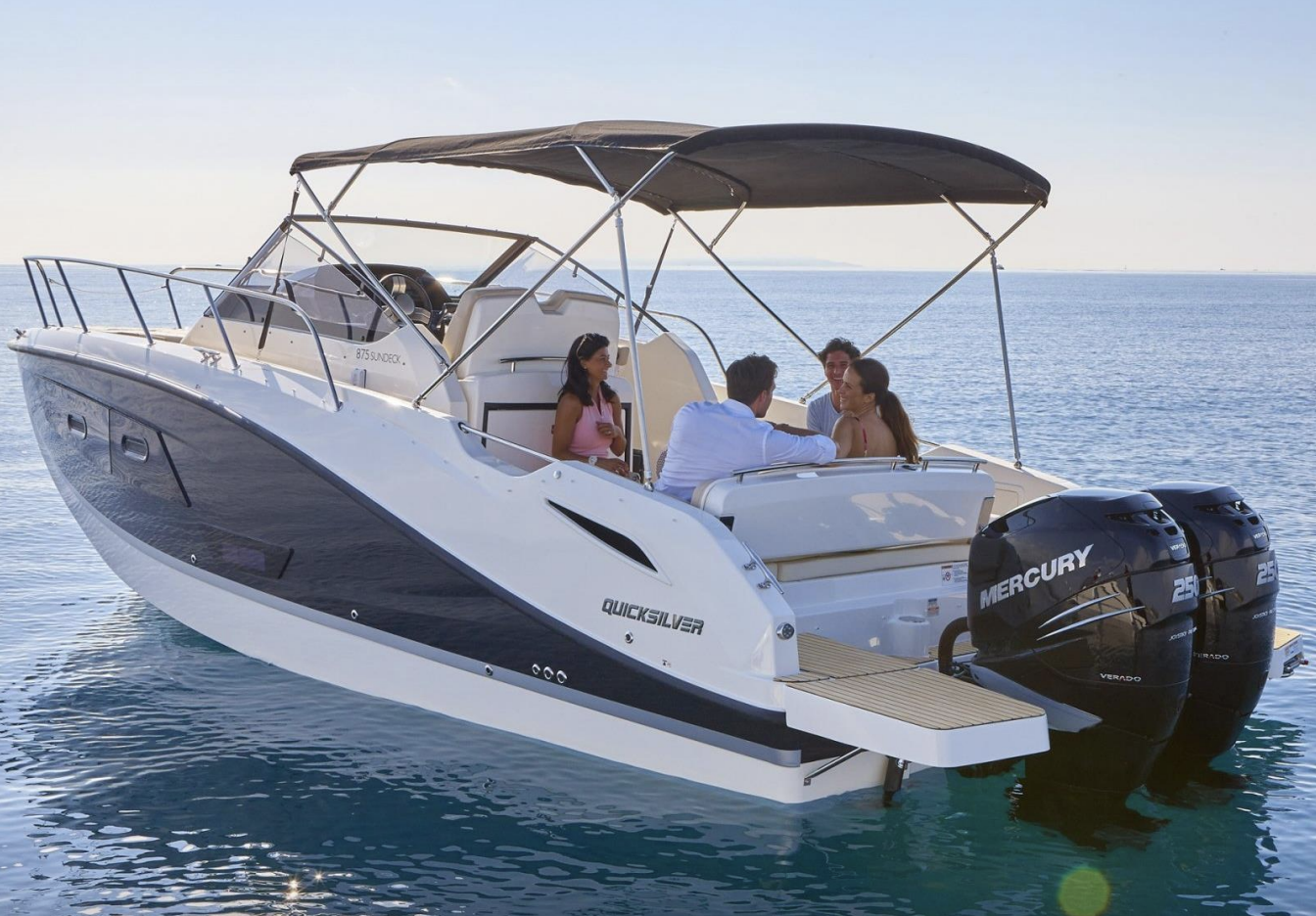 Crewed Motor Yacht Quicksilver 875 photo 3