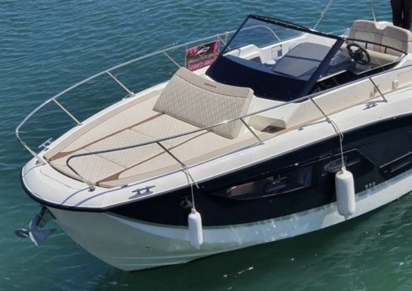 Crewed Motor Yacht Quicksilver 875 photo 4