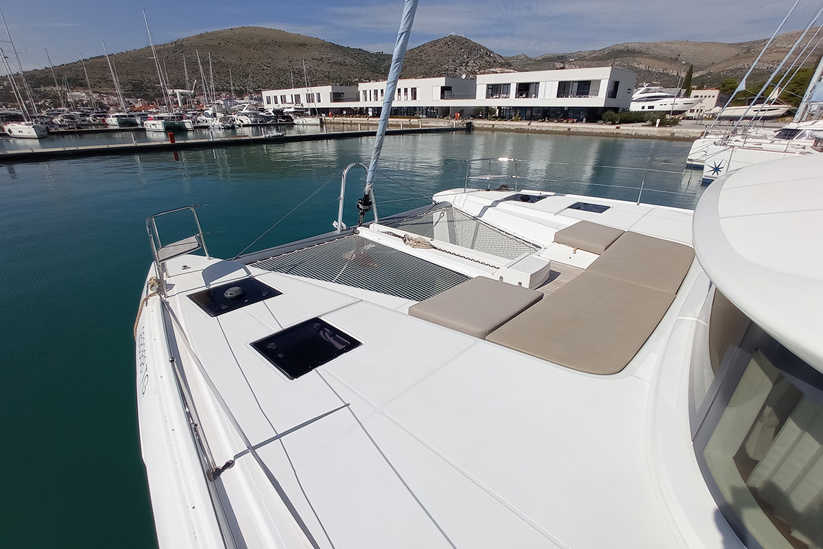 Bareboat Catamaran RAGNAROK photo 3