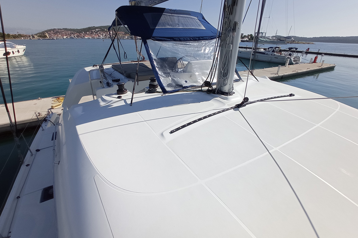 Bareboat Catamaran RAGNAROK photo 8
