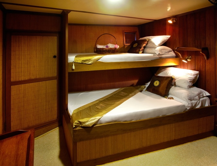 luxury Crewed Sailing Yacht RAJA photo 8