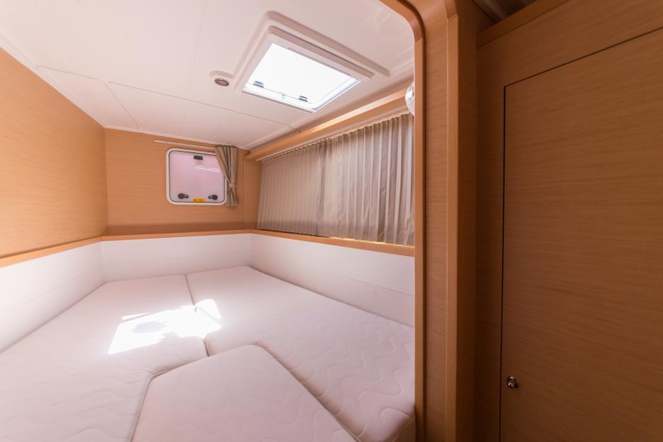 Bareboat Catamaran RAPALA photo 5