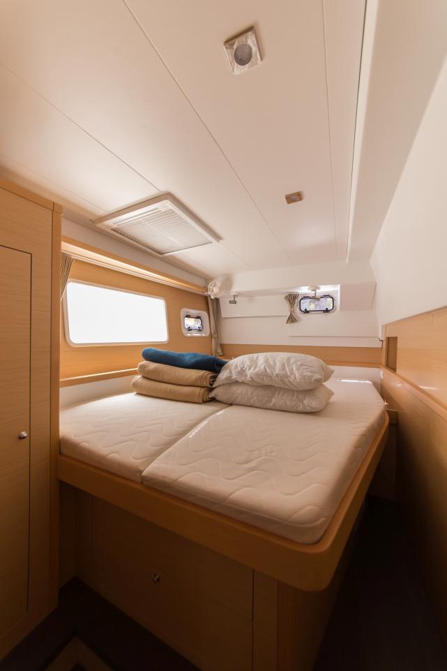 Bareboat Catamaran RAPALA photo 8