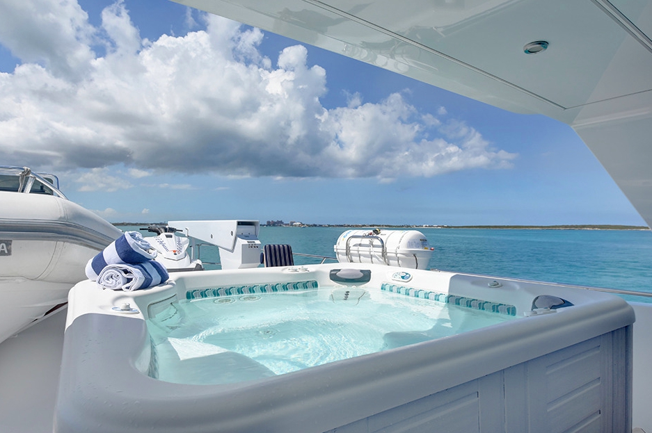 Luxury Crewed Motor Yacht REFLECTIONS photo 5