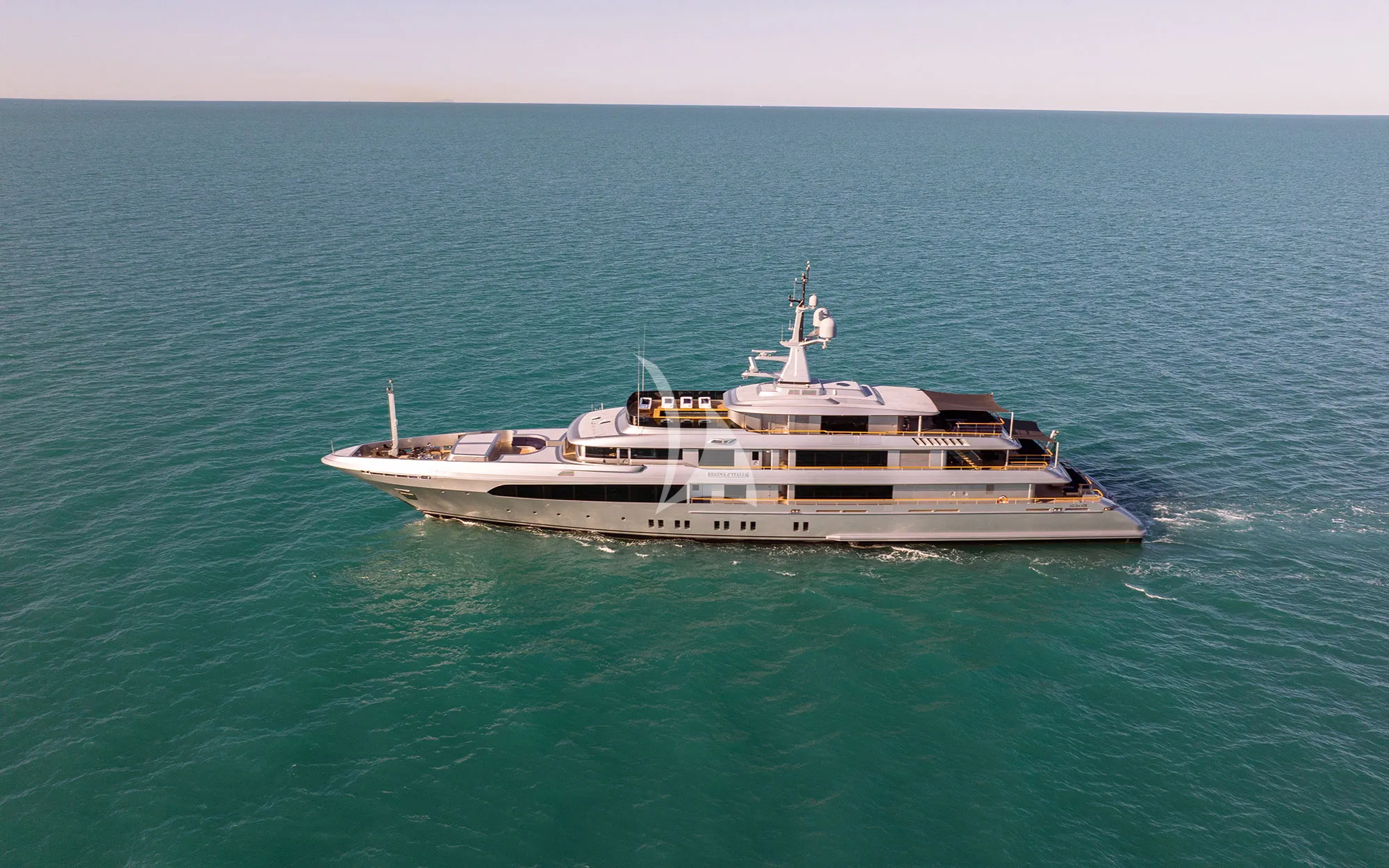 Luxury Crewed Motor Yacht REGINA D`ITALIA photo 4