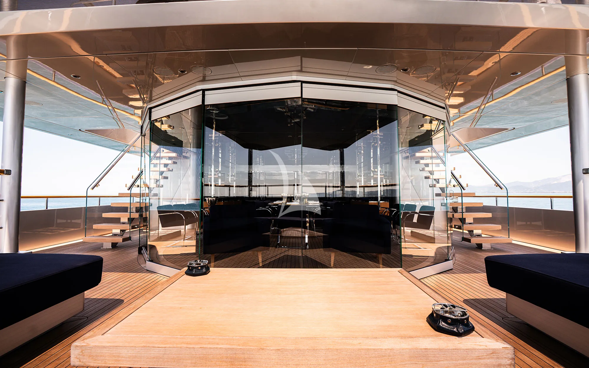 Luxury Crewed Motor Yacht REGINA D`ITALIA photo 7