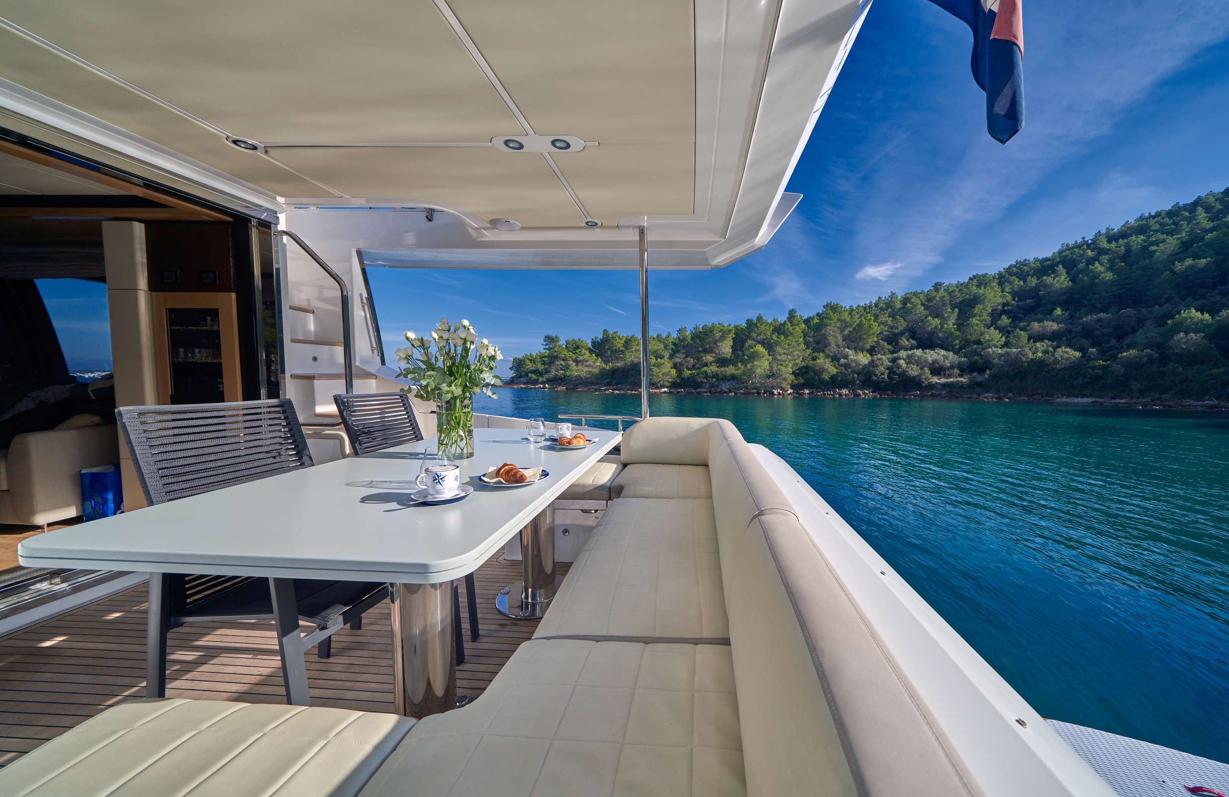 Crewed Motor Yacht RELAX OF CROATIA photo 7
