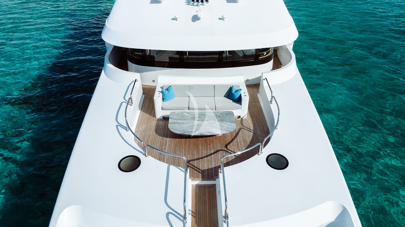 Luxury Crewed Motor Yacht REMEMBER WHEN photo 6