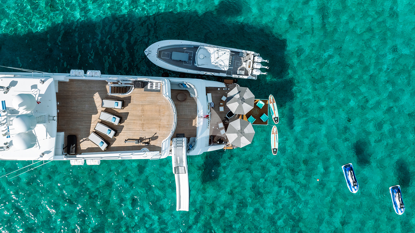 Luxury Crewed Motor Yacht REMEMBER WHEN photo 8