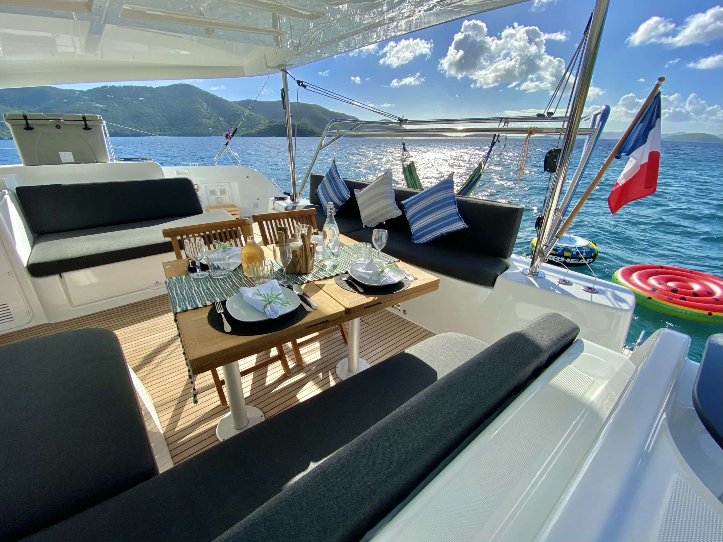 Crewed Catamaran RENDEZ-VOUS photo 7