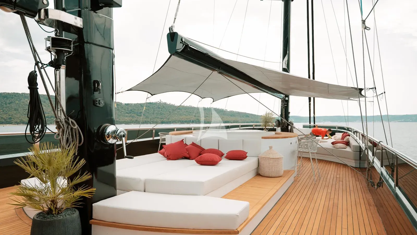 Luxury Crewed Sailing Yacht REPOSADO photo 5
