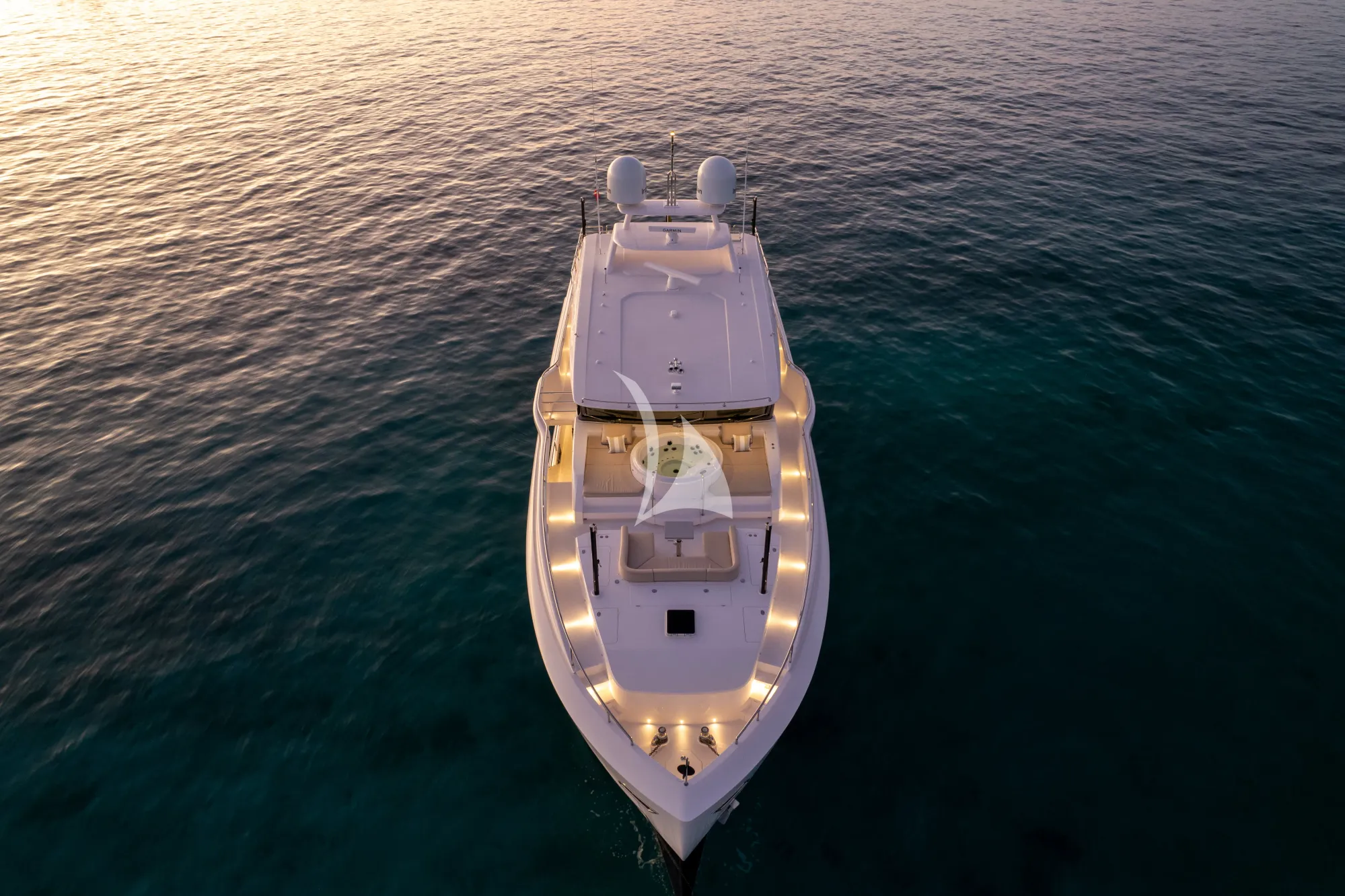 Luxury Crewed Motor Yacht RIO photo 5
