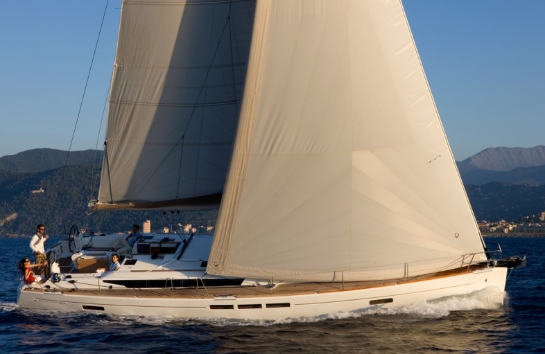Bareboat Sailing Yacht RIOJA photo 3