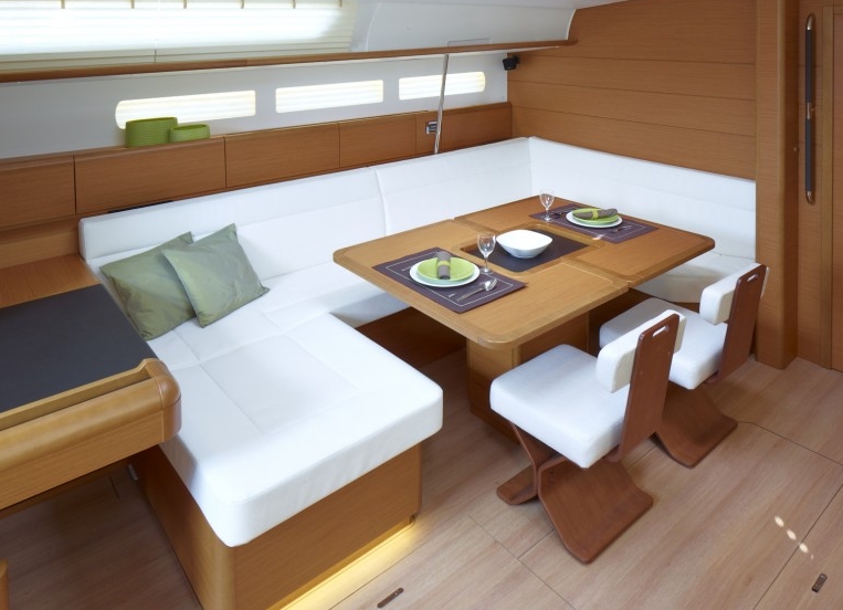 Bareboat Sailing Yacht RIOJA photo 5