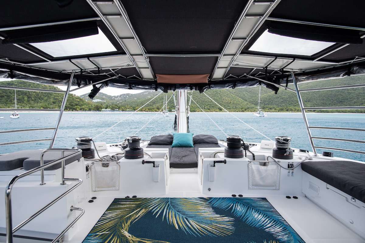 Luxury Crewed Catamaran RIPPLE photo 4