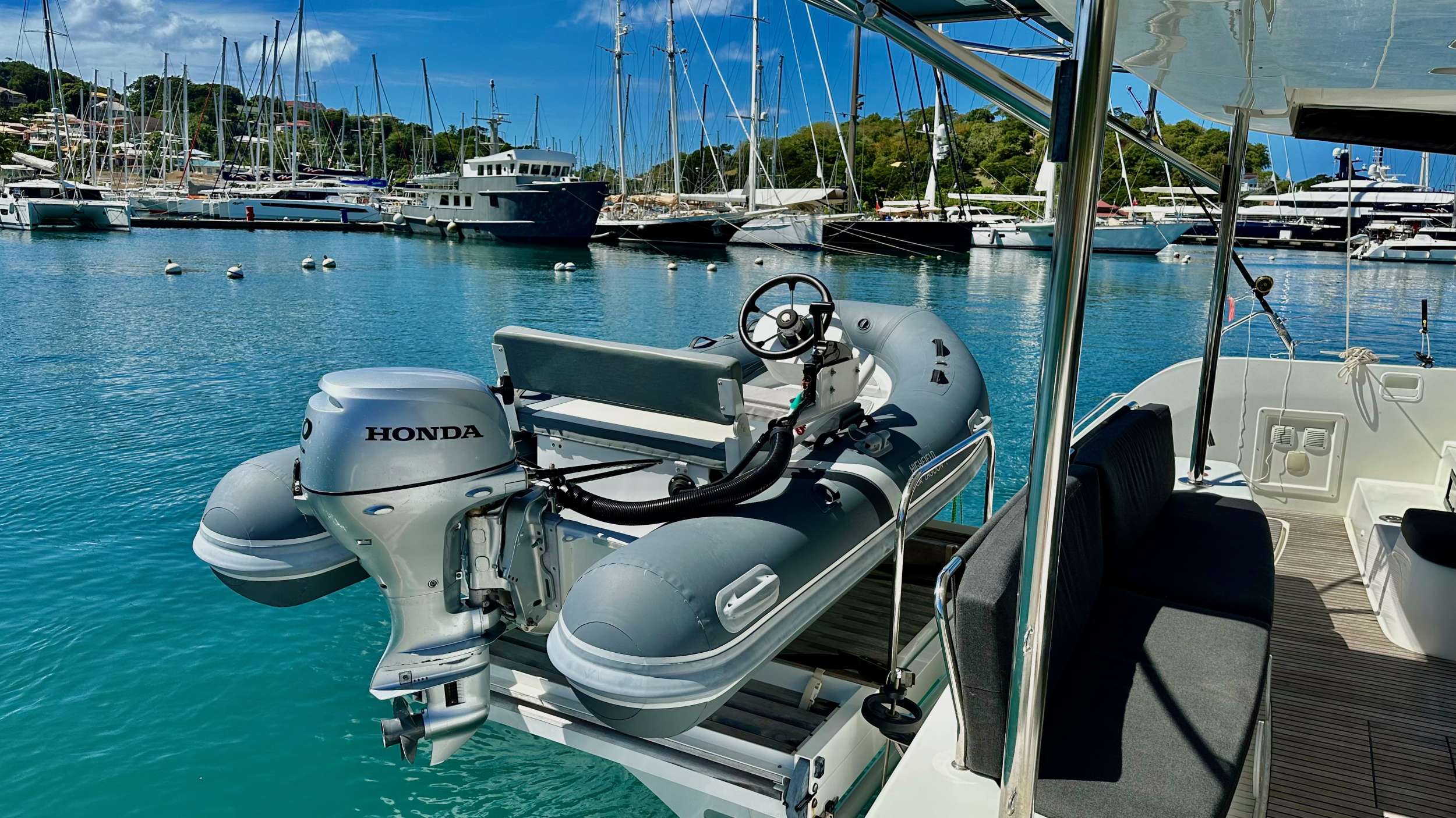 Crewed Catamaran RITMO photo 6