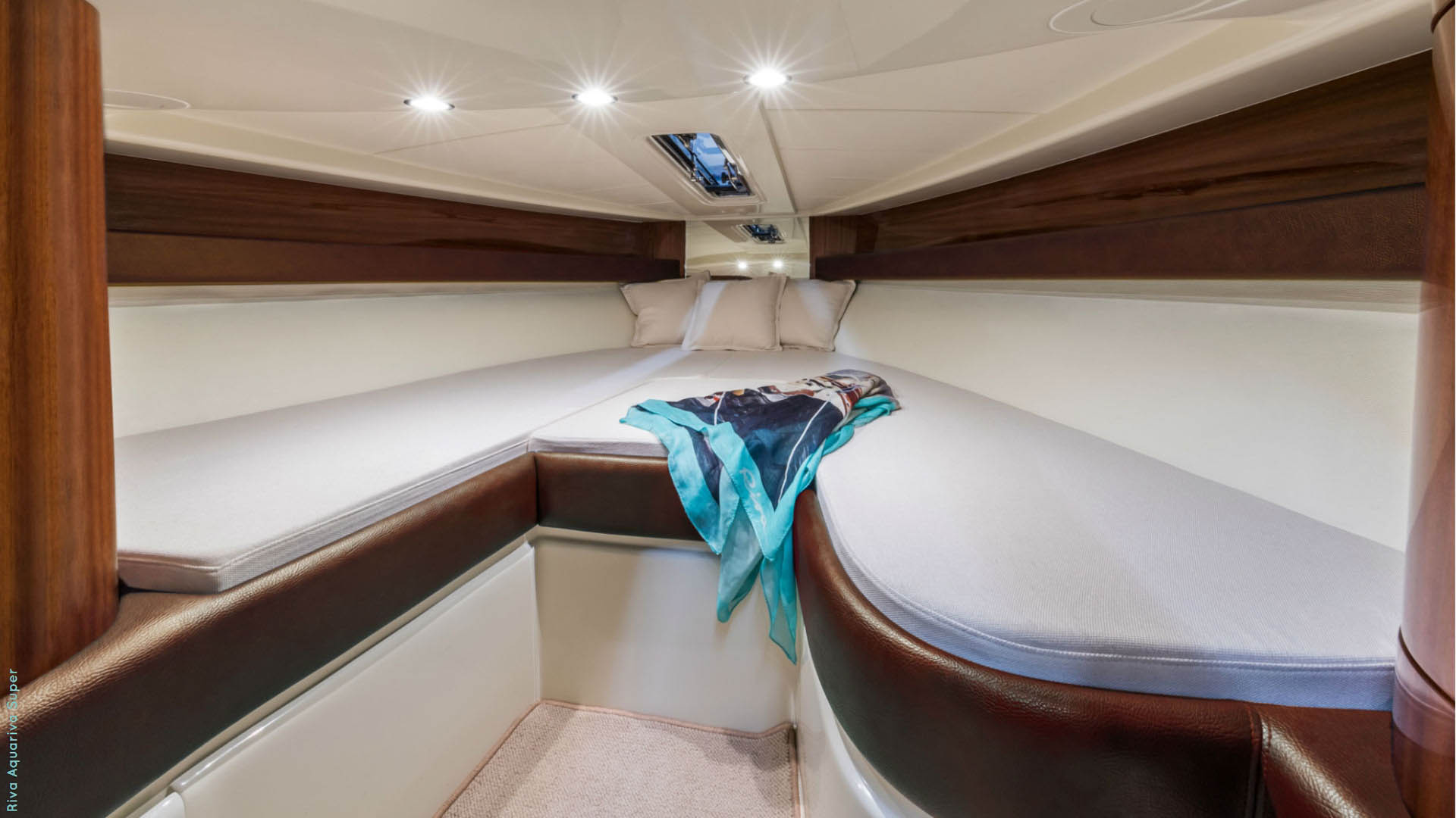 Crewed Motor Yacht RIVA 33 AQUARIVA photo 6