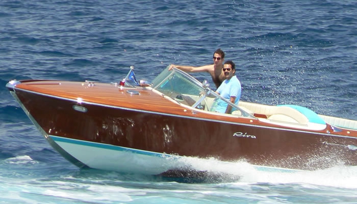 Crewed Motor Yacht Riva Aquarama