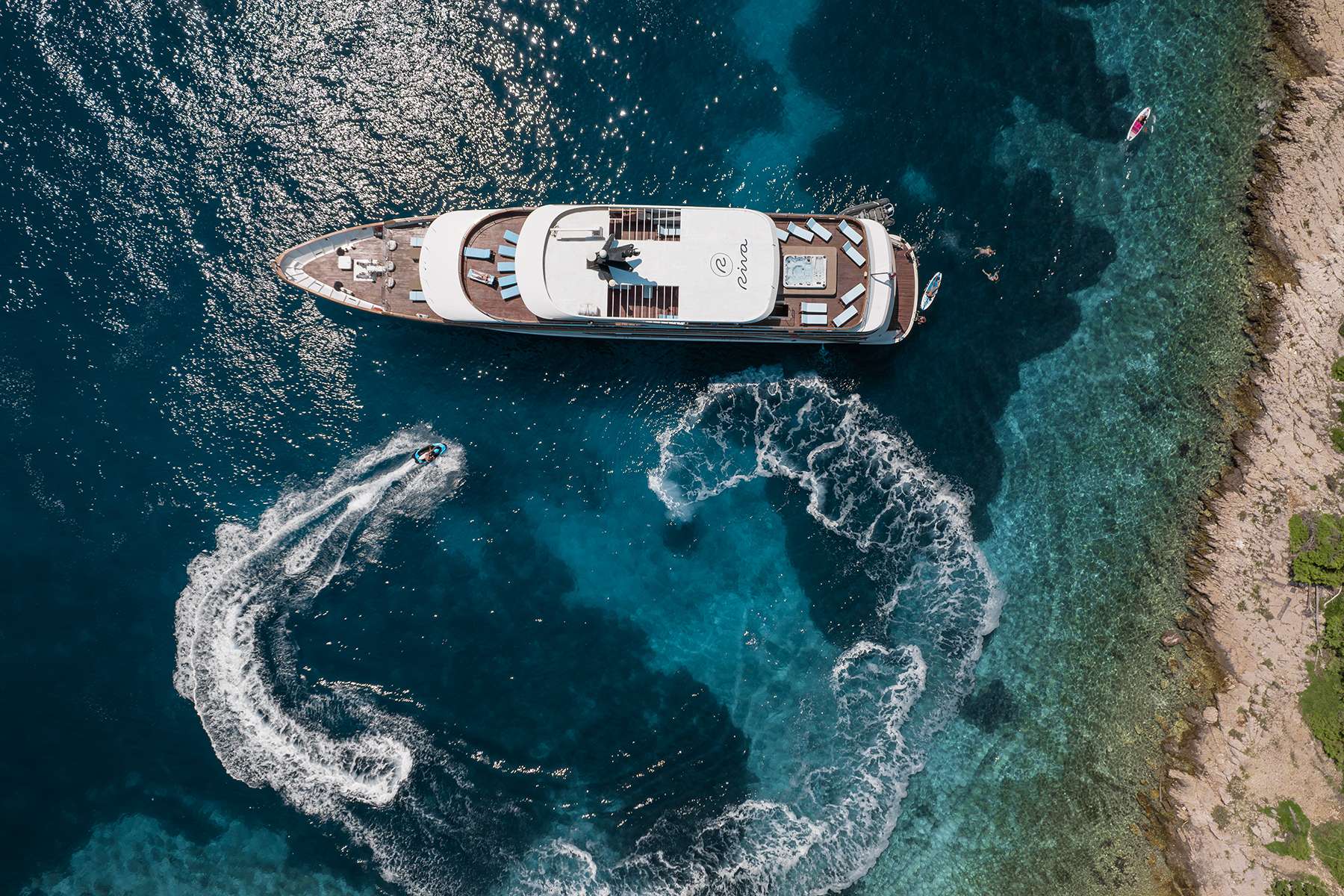 Crewed Motor Yacht RIVA photo 6