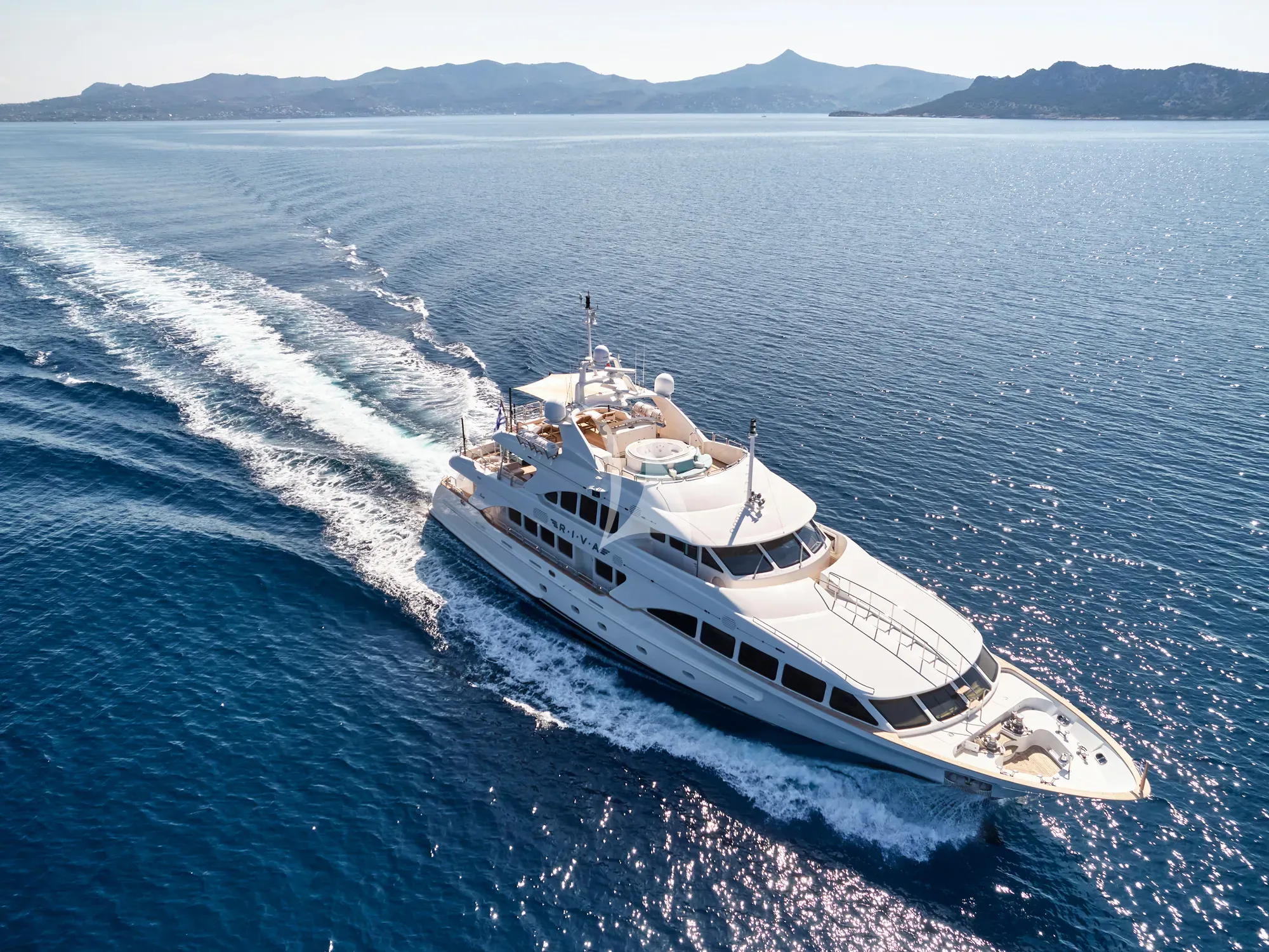 Luxury Crewed Motor Yacht RIVA I photo 3