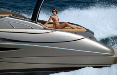 Crewed Motor Yacht Riva Rivale 52 photo 5