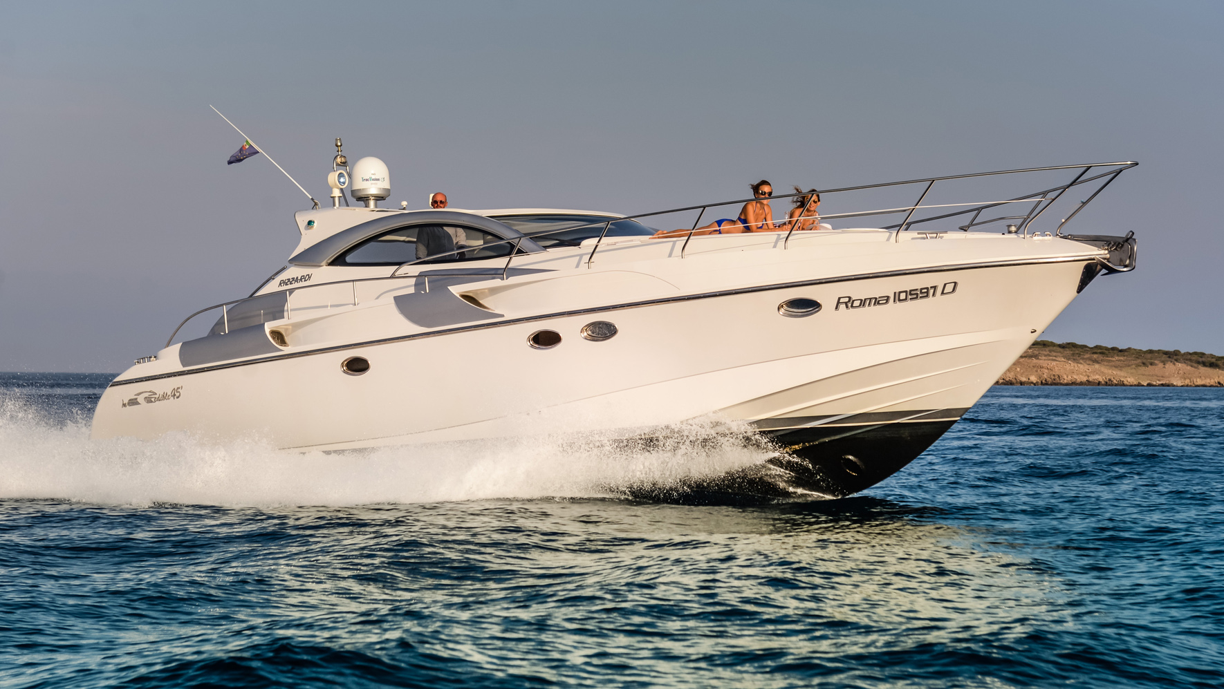 Crewed Motor Yacht Rizzardi 45 Incredible photo 3