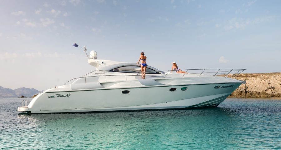 Crewed Motor Yacht Rizzardi 45 Incredible photo 4