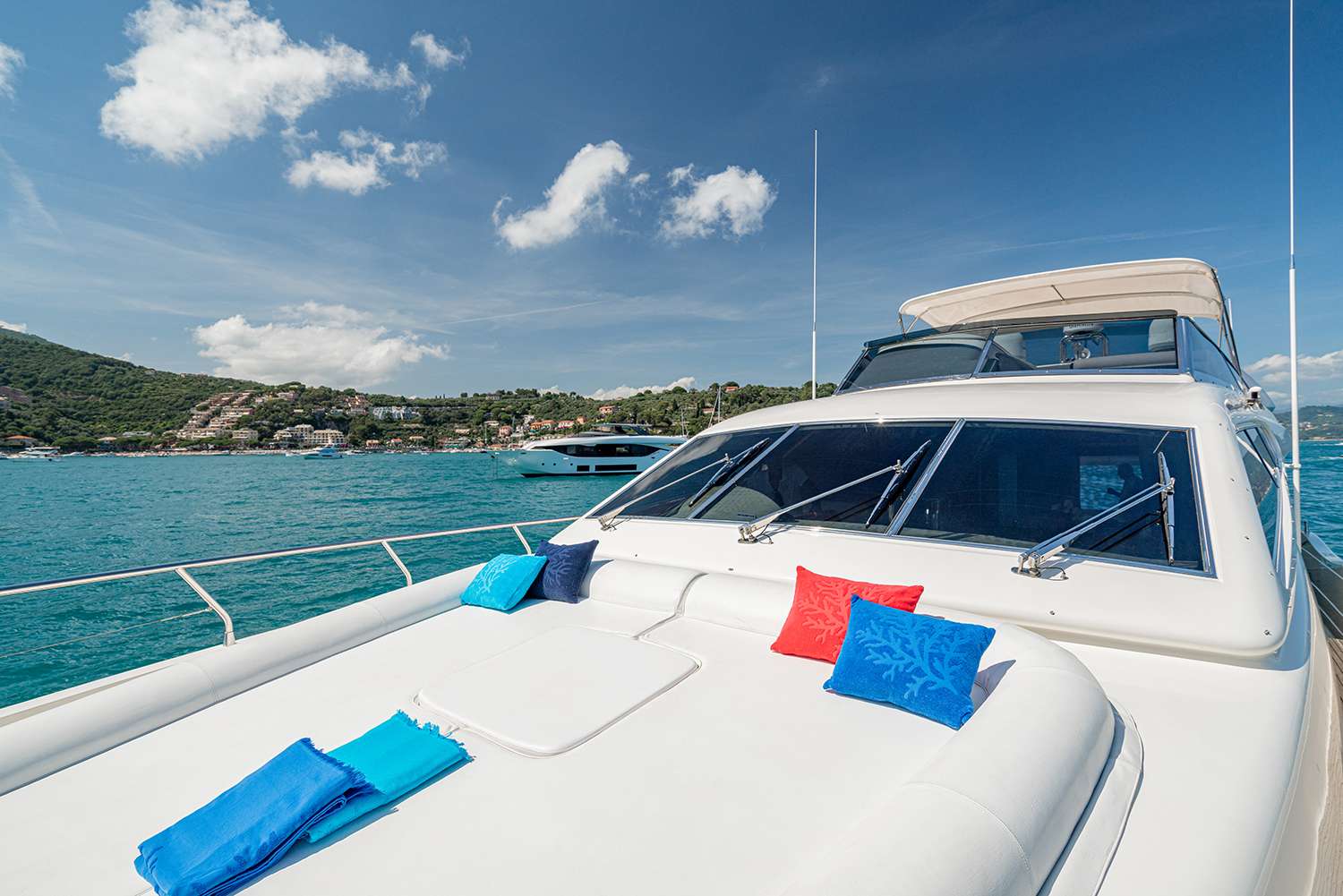 Luxury Crewed Motor Yacht ROCK MOON photo 5