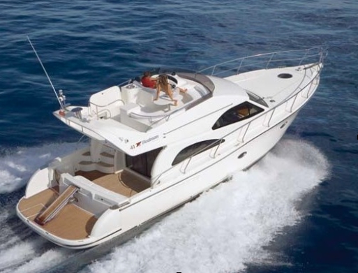 Bareboat Motor Yacht Rodman 41