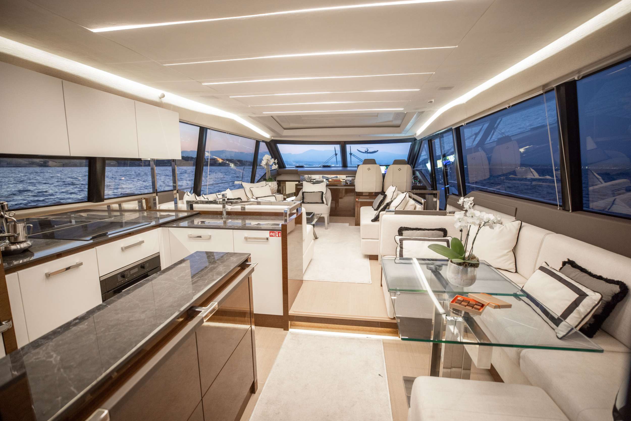 Crewed Motor Yacht ROMY ONE photo 3