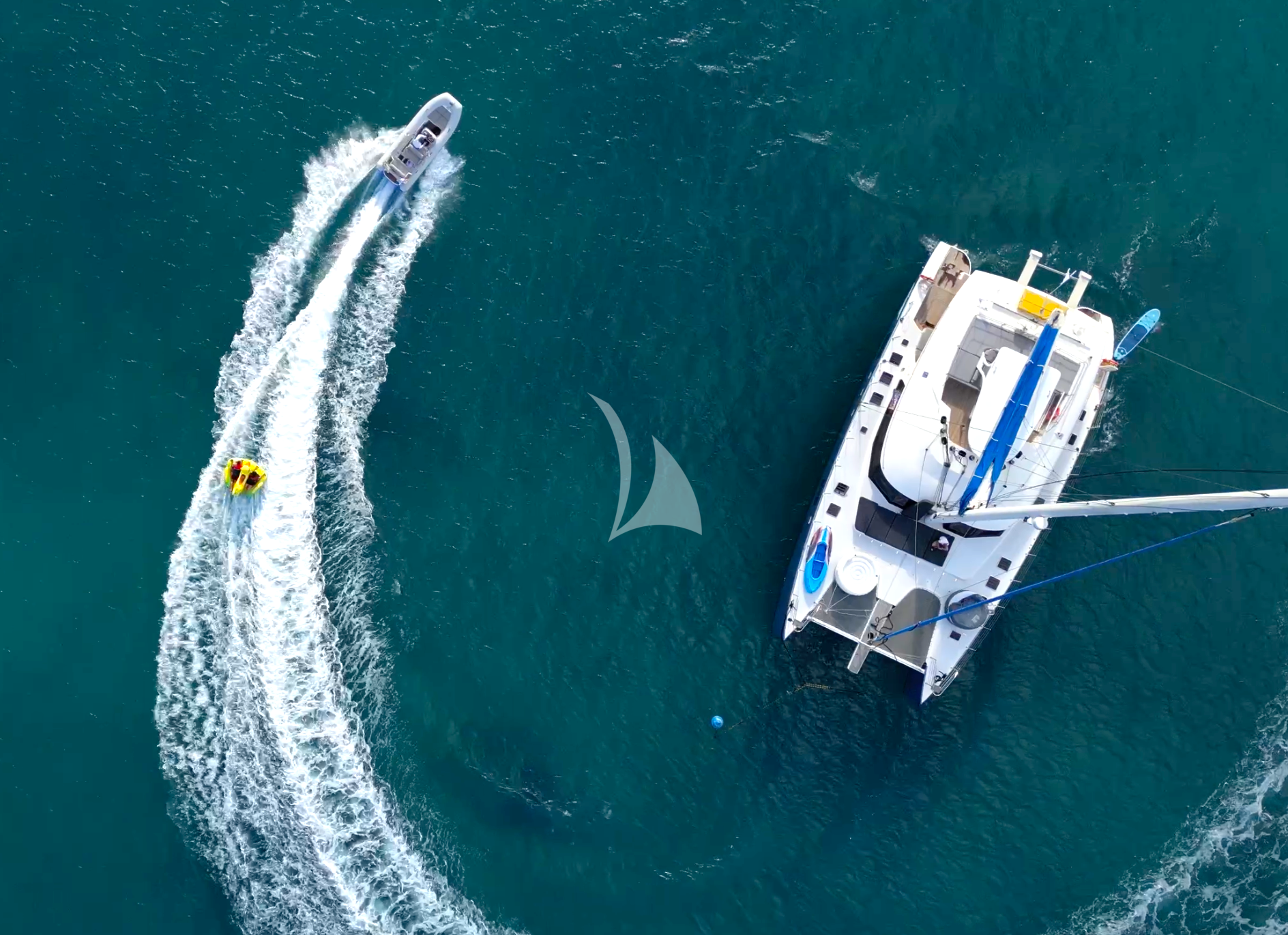 Crewed Catamaran S/Y FENG photo 3