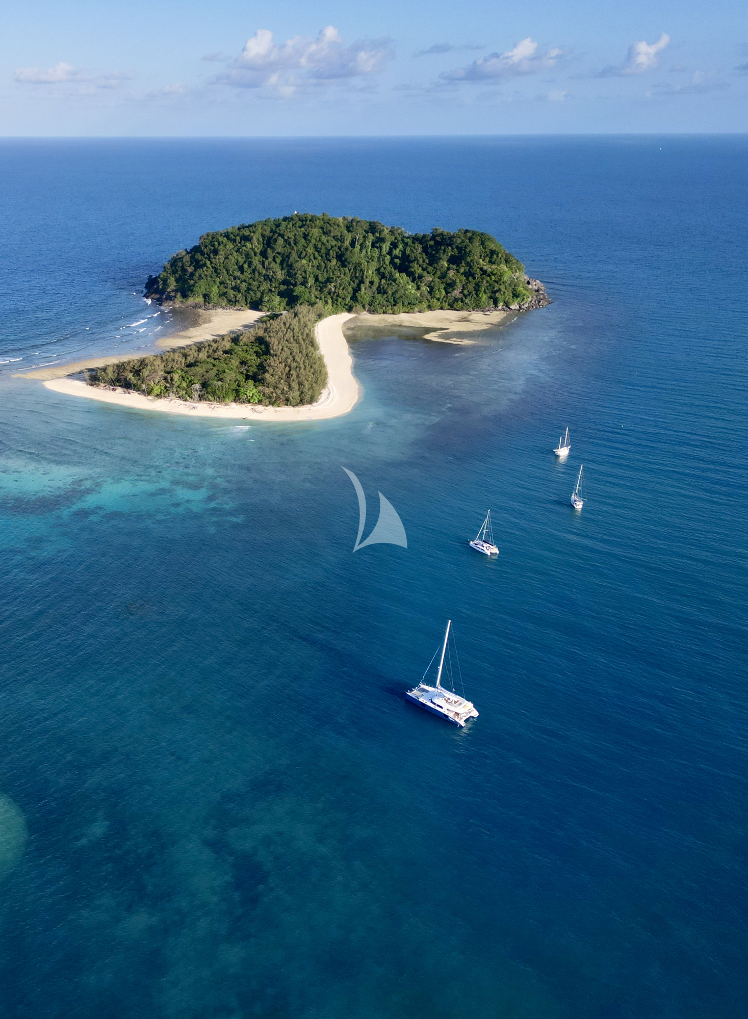 Crewed Catamaran S/Y FENG photo 5