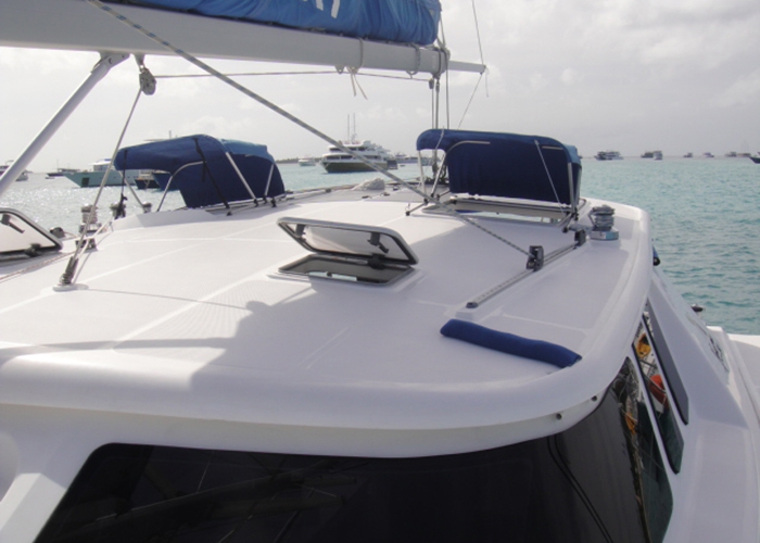 Crewed Catamaran SAILFISH photo 8