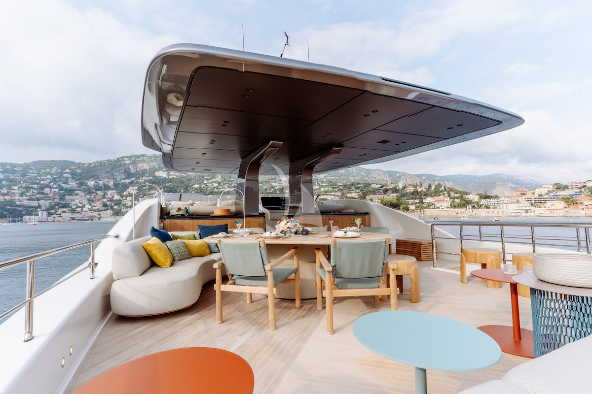 Crewed Motor Yacht SAL photo 6