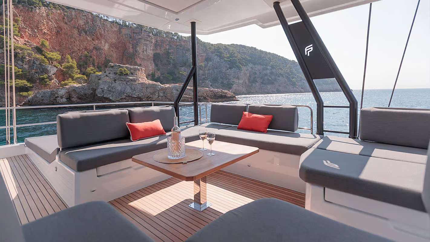 Luxury Crewed Catamaran SAMANA 59 LA PERLE photo 3