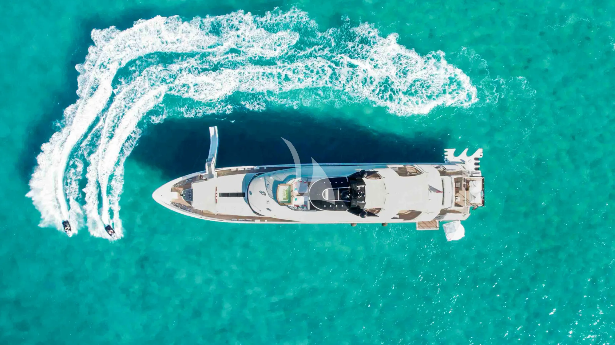 Luxury Crewed Motor Yacht SAMURAI photo 5