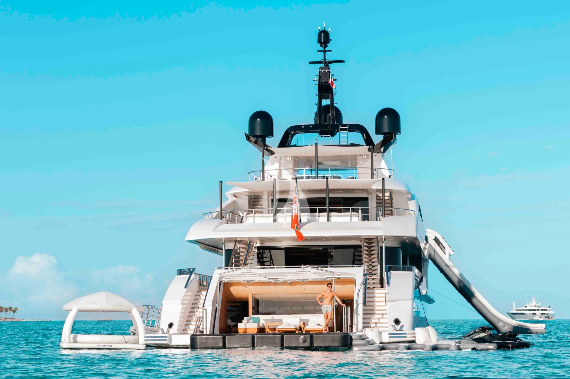 Luxury Crewed Motor Yacht SAMURAI photo 6