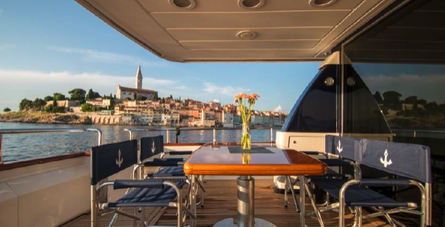 Crewed Motor Yacht San Lorenzo 72 photo 6