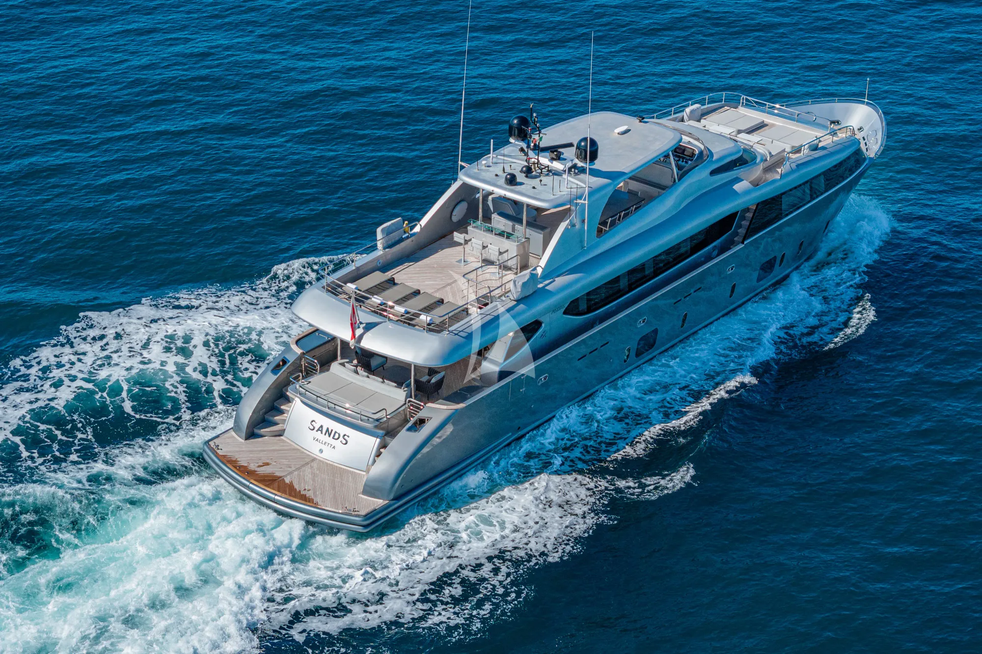 Luxury Crewed Motor Yacht SANDS photo 5