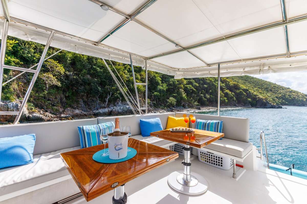 Crewed Sailing Catamaran SANDY CINCO photo 6