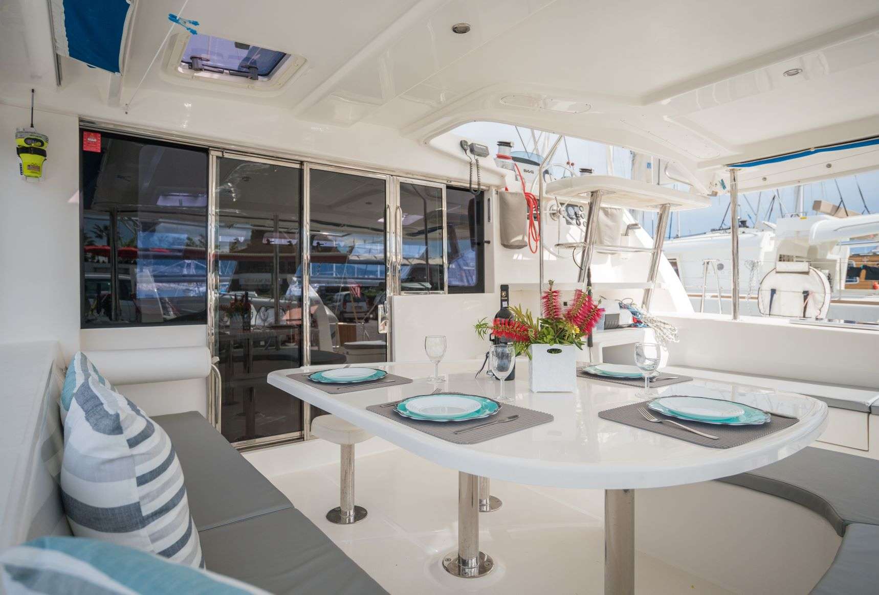 Crewed Catamaran SARA photo 7